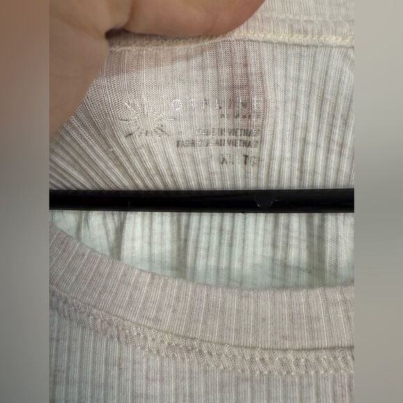 Offline aerie - Picture 3 of 4